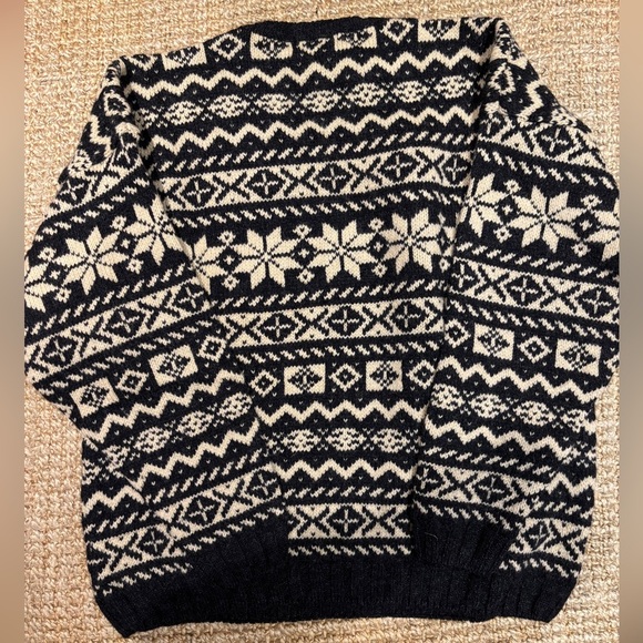 Mens Vintage LL Bean 100% Crewneck Wool sweater size XL Fairisle - Picture 4 of 4